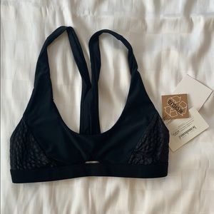 FIRST BASE BLACK SPORTS BRA